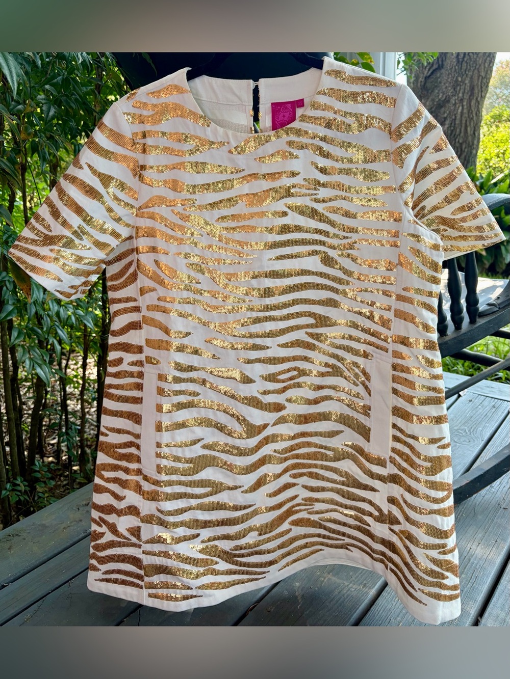 NWT QUEEN OF SPARKLES White Dress with Gold Sequin Stripes. She has pockets!💃👗
